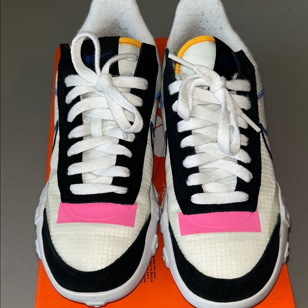 Nike waffle racer. Women’s 8.5. White black yellow pink. Good condition.